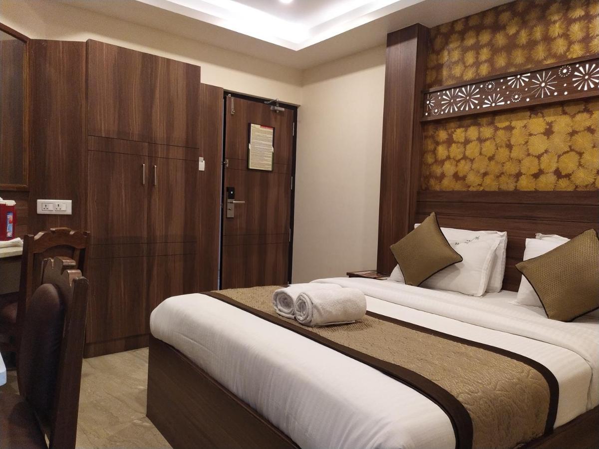 Hotel White Boutique Pondicherry Ngoại thất bức ảnh