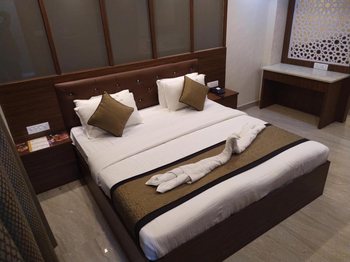 Hotel White Boutique Pondicherry Ngoại thất bức ảnh