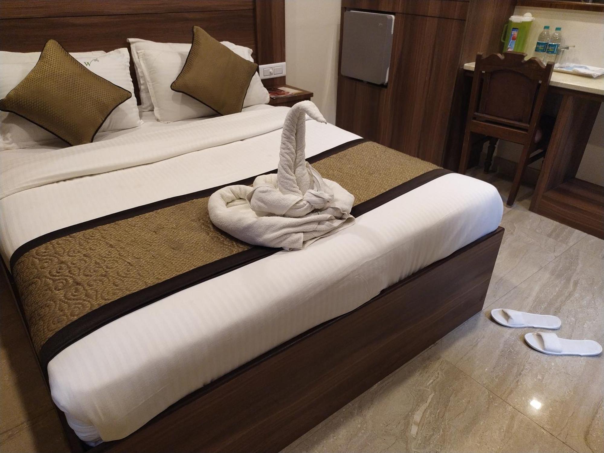 Hotel White Boutique Pondicherry Ngoại thất bức ảnh