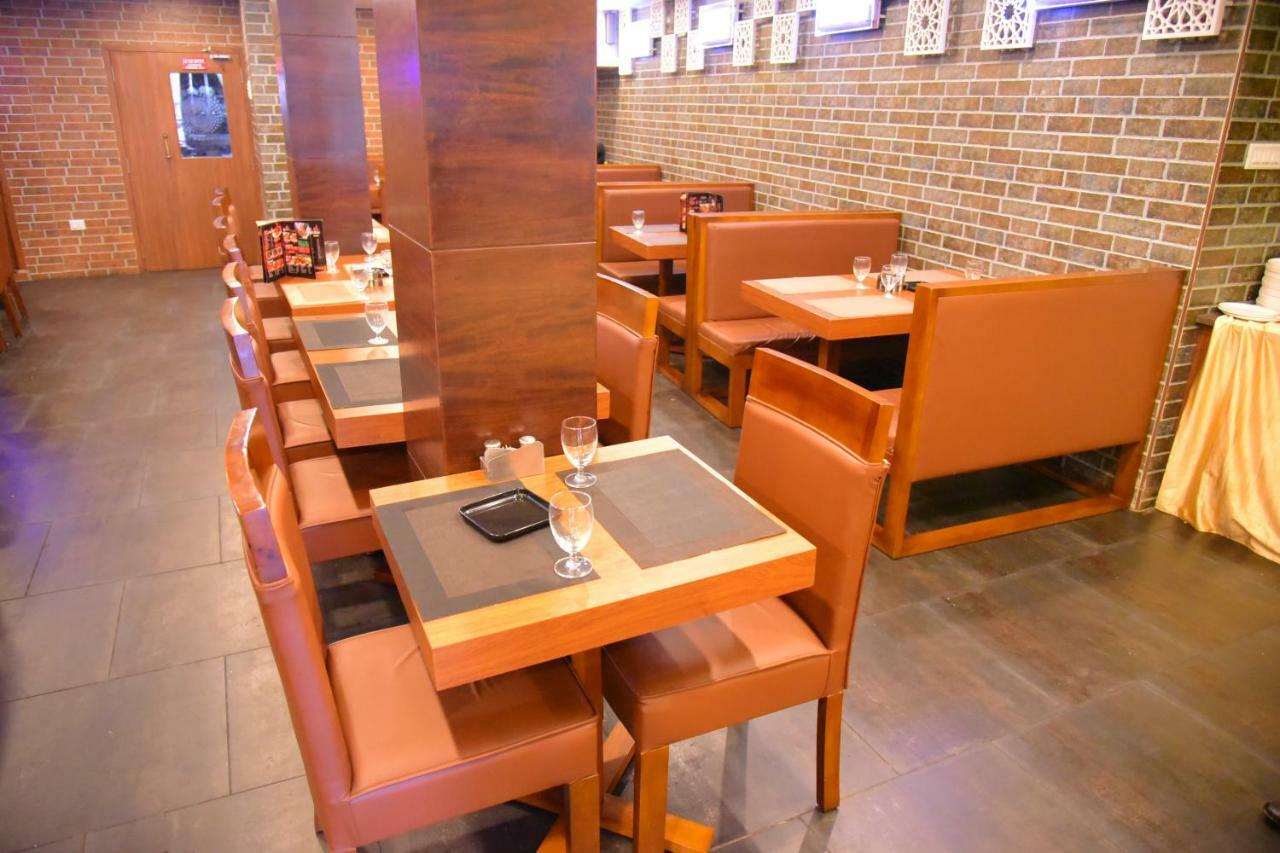 Hotel White Boutique Pondicherry Ngoại thất bức ảnh
