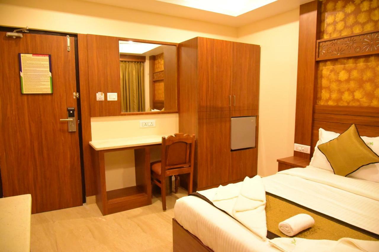 Hotel White Boutique Pondicherry Ngoại thất bức ảnh